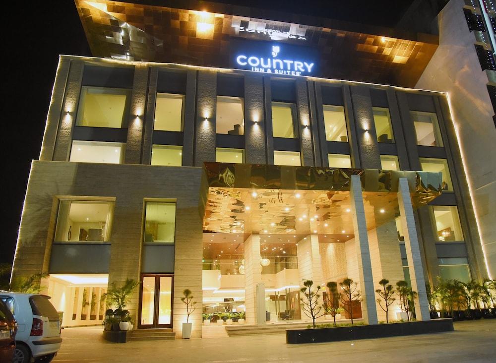 Country Inn & Suites By Radisson Chandigarh Zirakpur Exterior foto